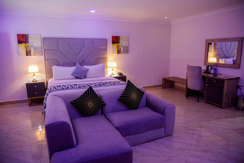 Hotel Aries Suites 16/22