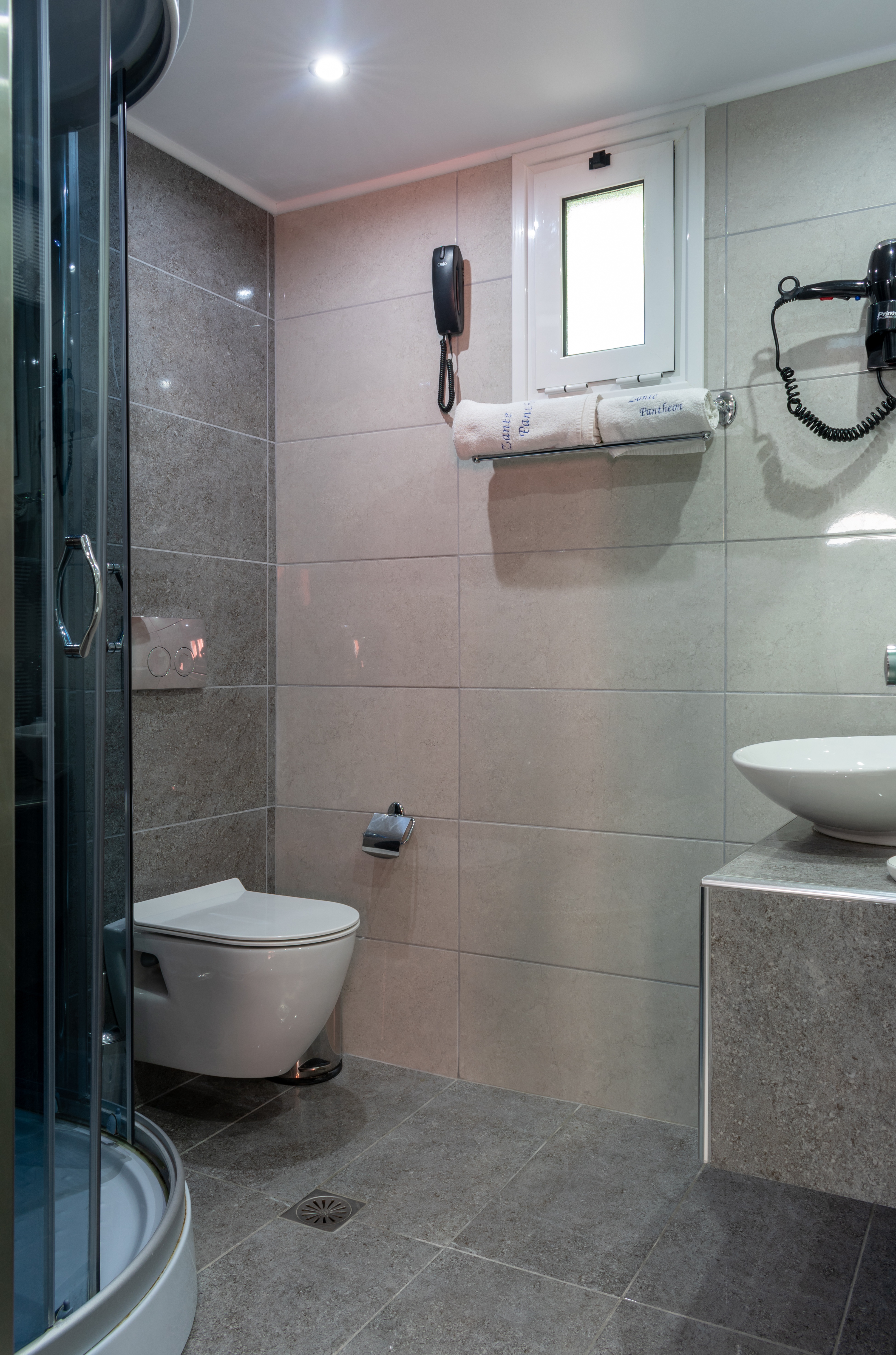 Deluxe, Suite, Outdoor Jetted Tub، Zante Pantheon Hotel 3/4