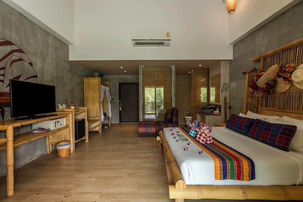 Isaan Isan Resort Khaoyai 53/74