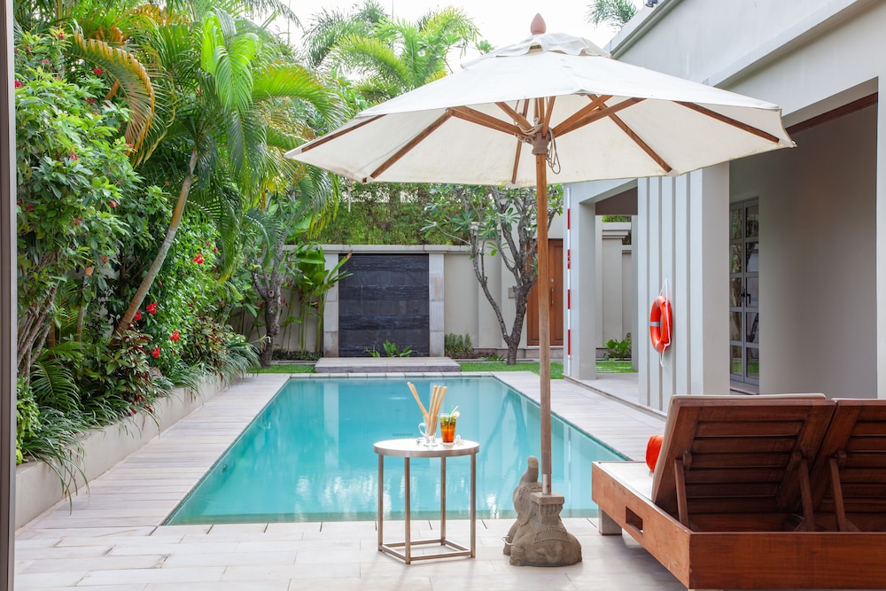 The Residence Resort & Spa Retreat 55/61