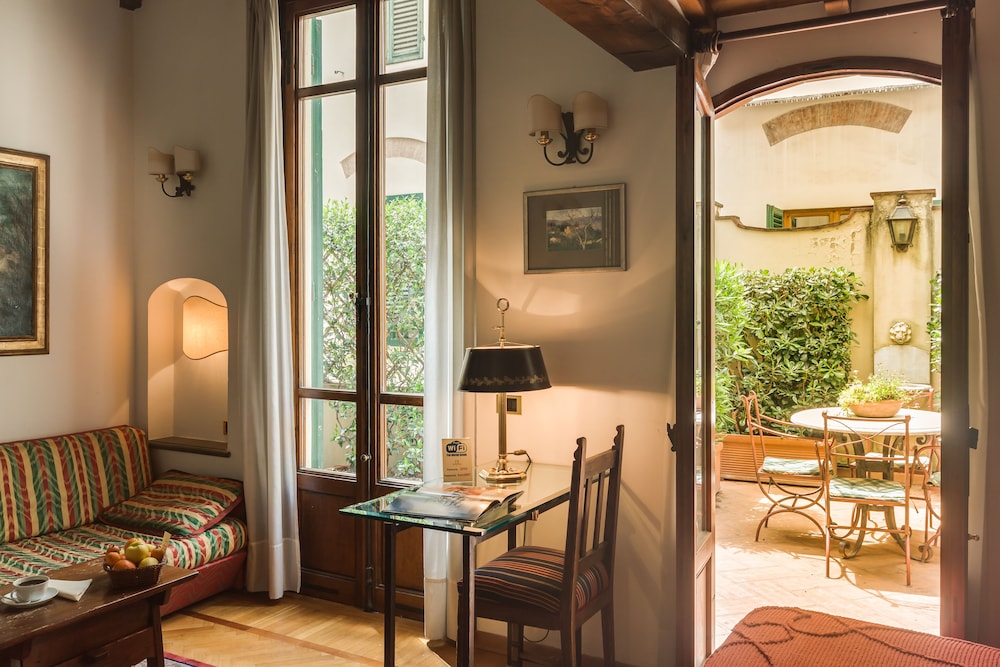 Hotel Morandi Alla Crocetta 52/60