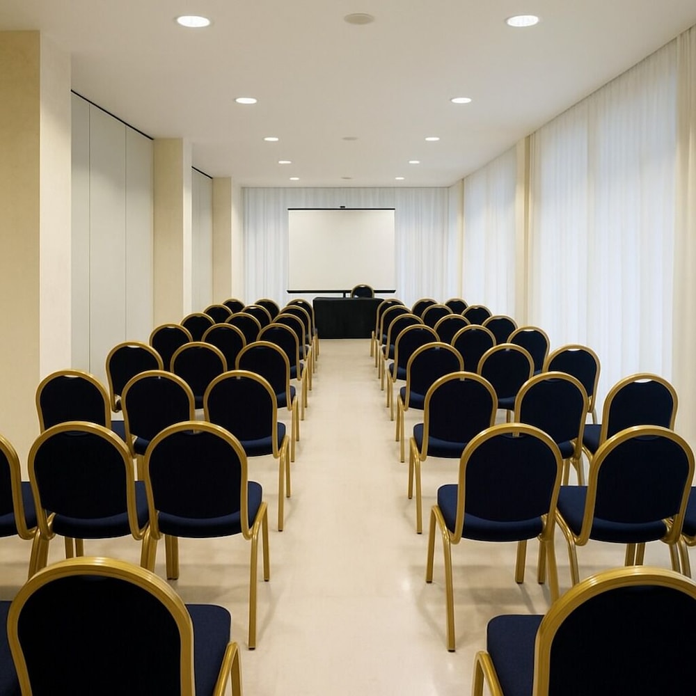 Hotel Biancamano 35/47