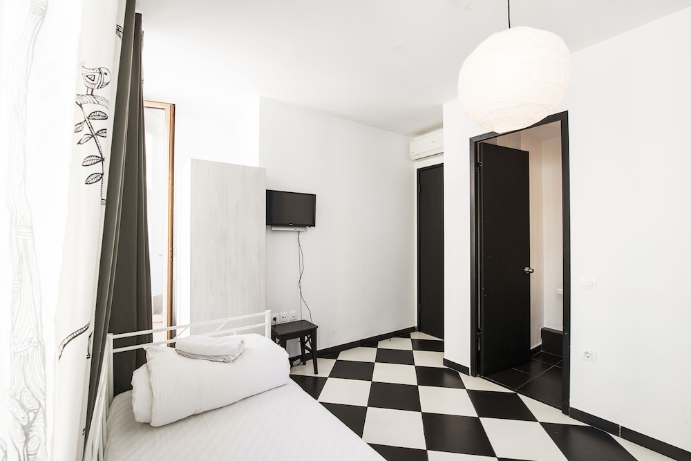 Safestay Athens 19/28