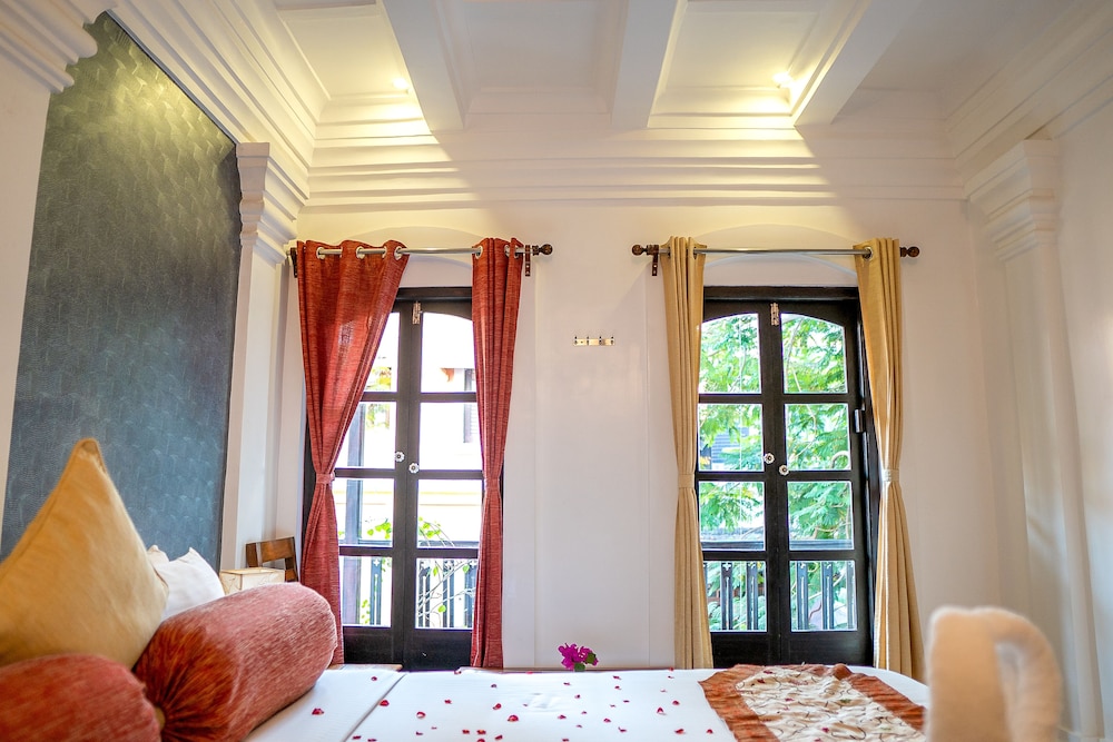 Le Chateau - A Heritage Boutique Hotel 40/72
