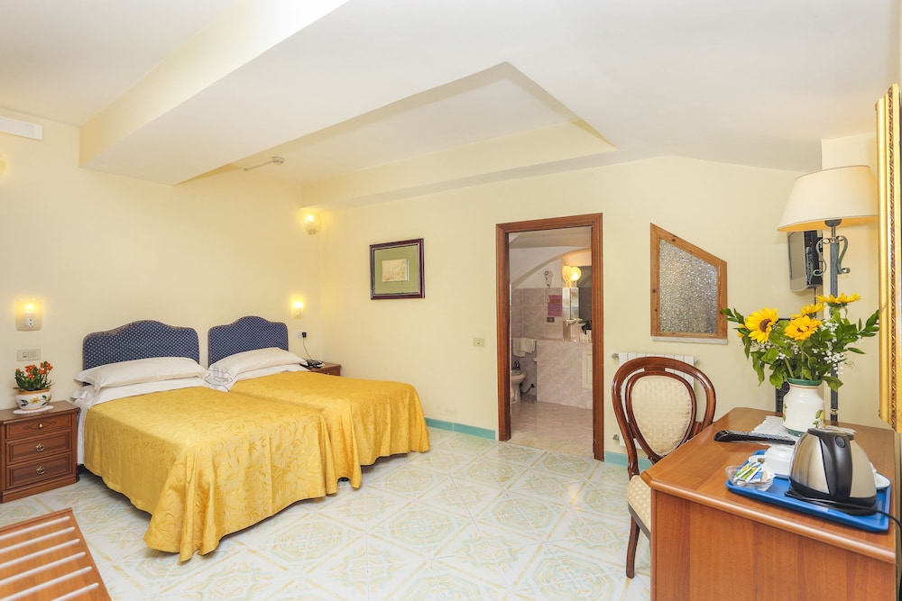 Hotel Bonadies 22/71