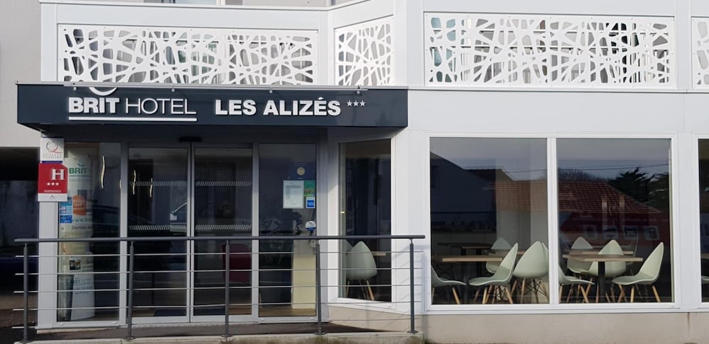 Brit Hotel Les Alizés 2/34
