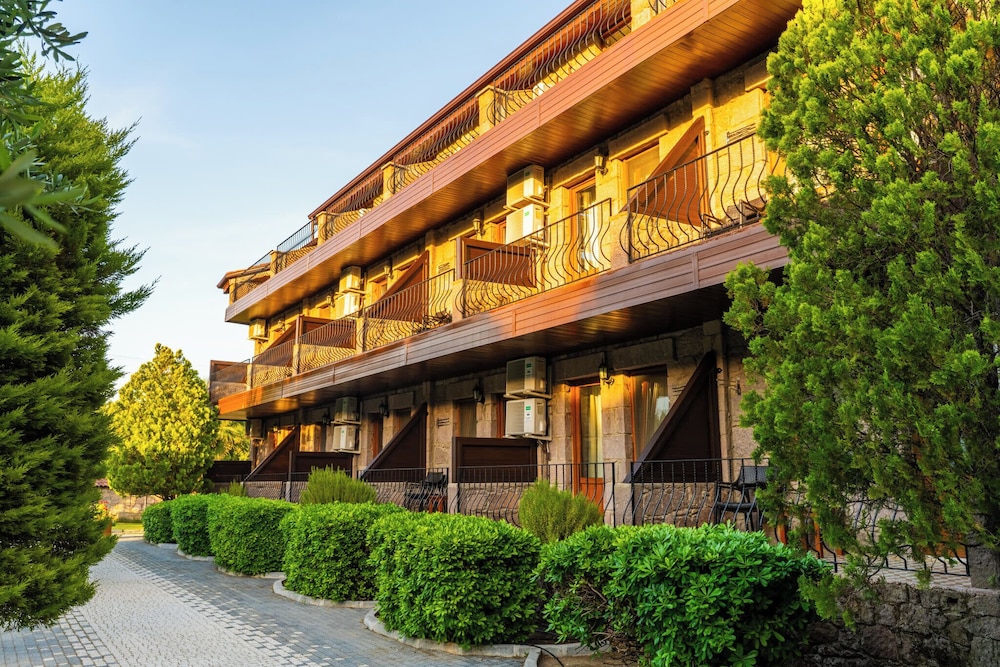 Assos Park Hotel 3/64