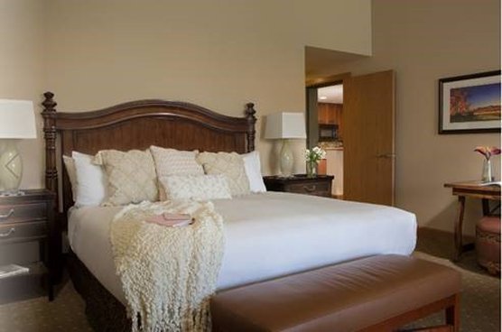 Garden Of The Gods Club And Resort 25/83
