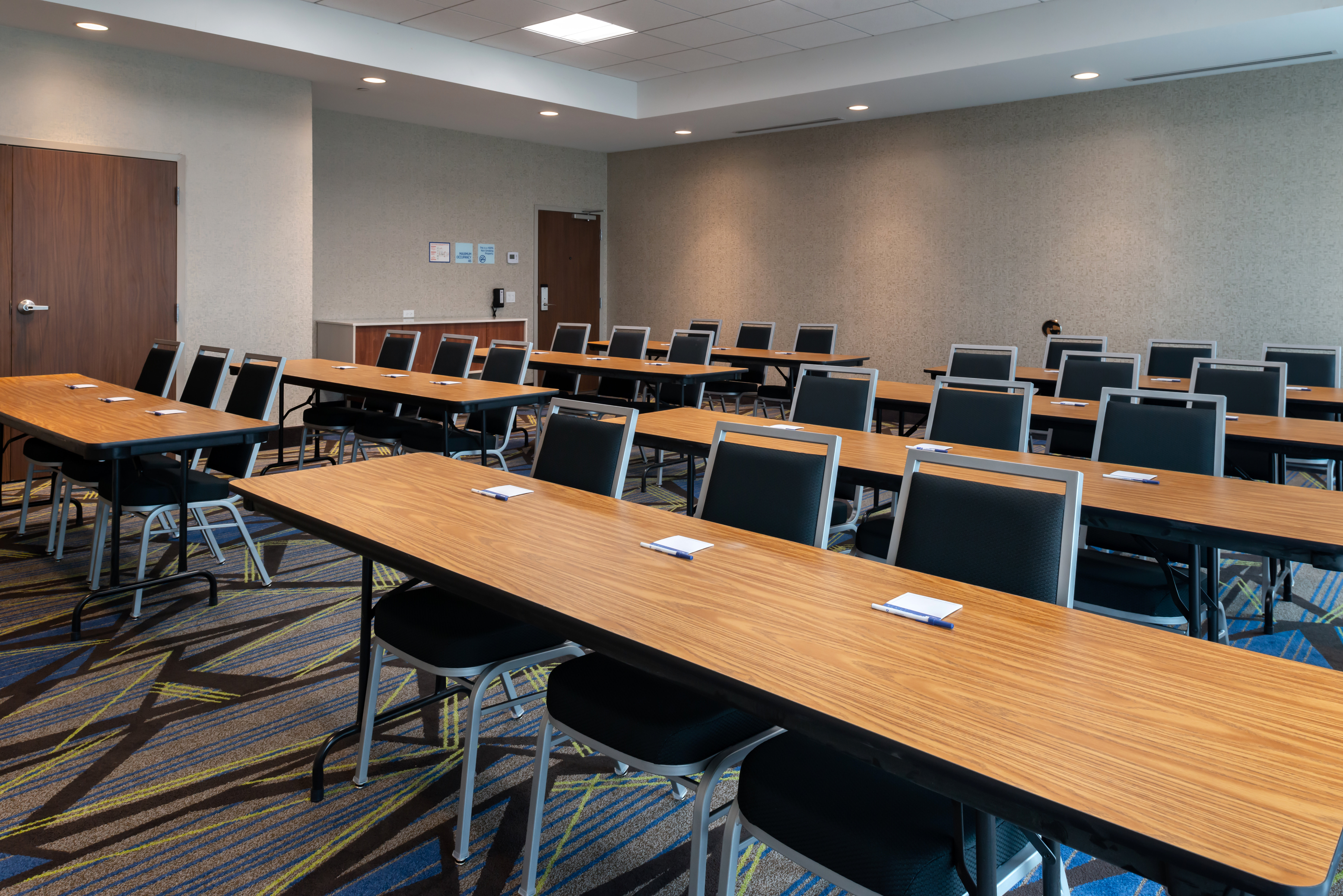 Holiday Inn Express & Suites Romeoville - Joliet North 63/68