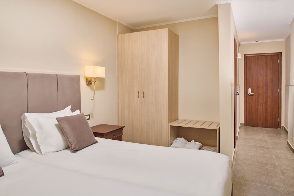 Tsilivi Beach Hotel 10/50