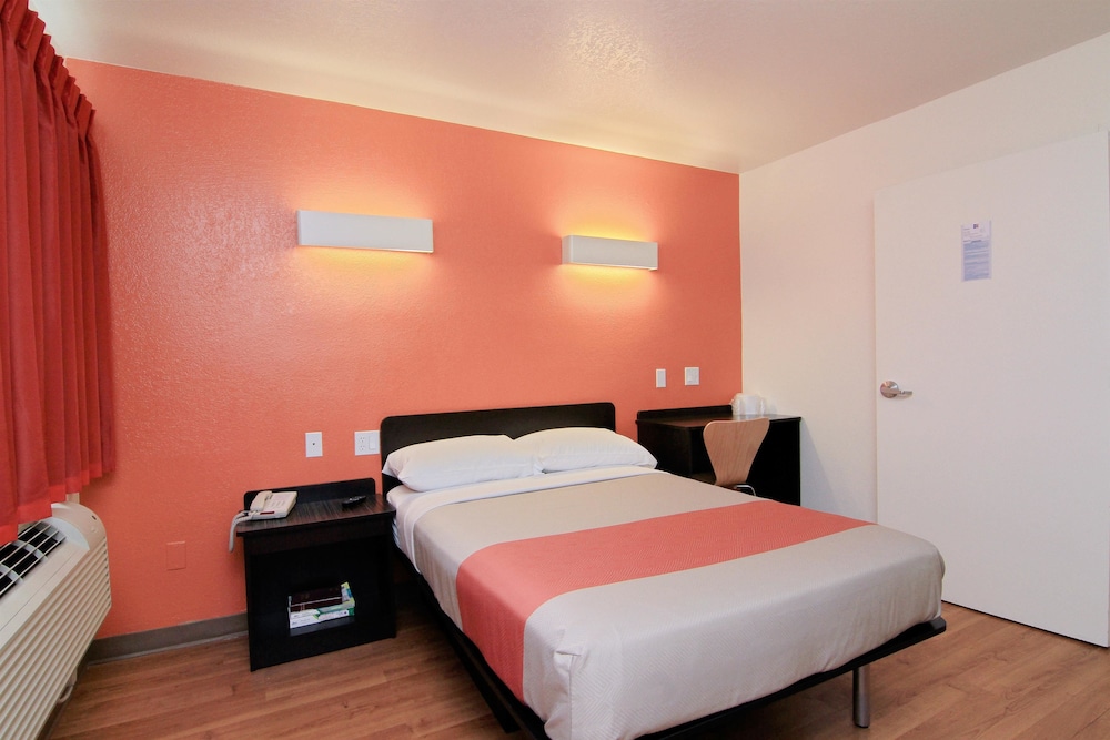 Motel6 Scottsdale, AZ - Old town Scottsdale/Fashion Square 19/40
