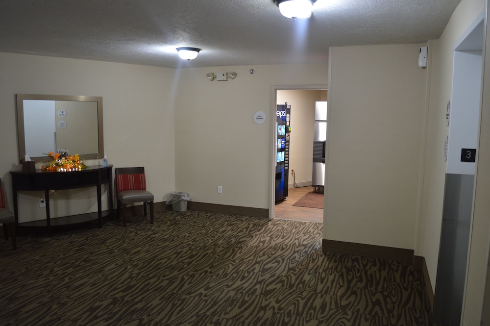 Comfort Inn, Bangor North ME 8/37