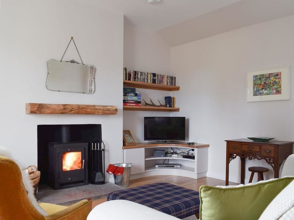 Brae Cottage 5/11