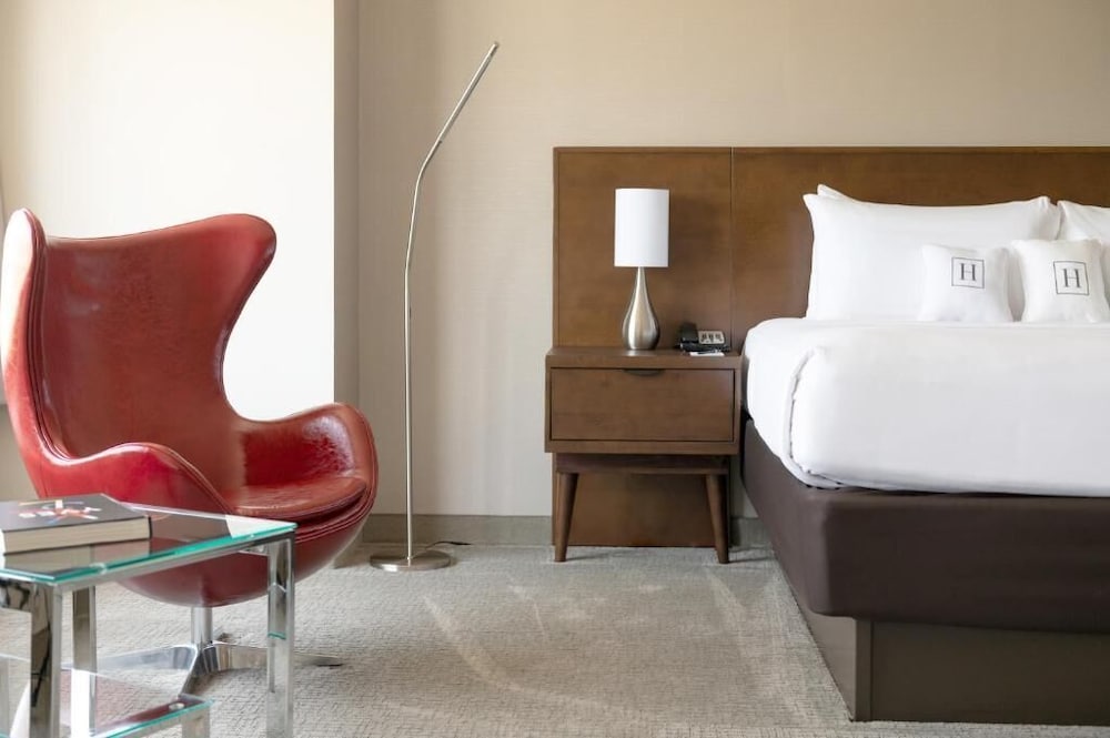 Harborside Hotel, BW Premier Collection 12/61