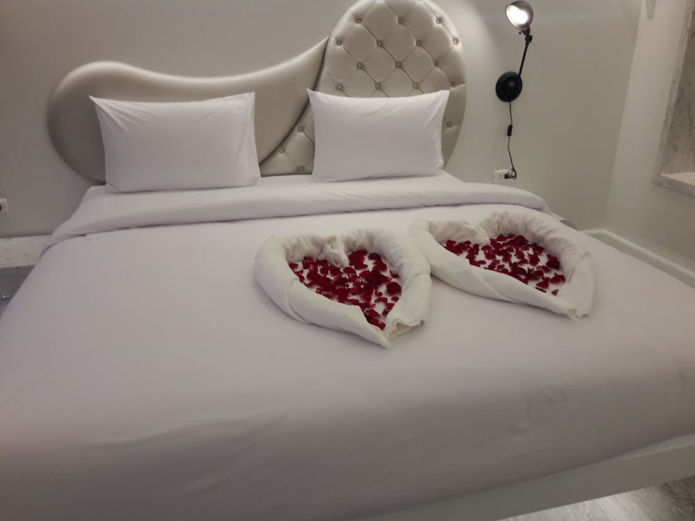 AVATARA RESORT 30/59