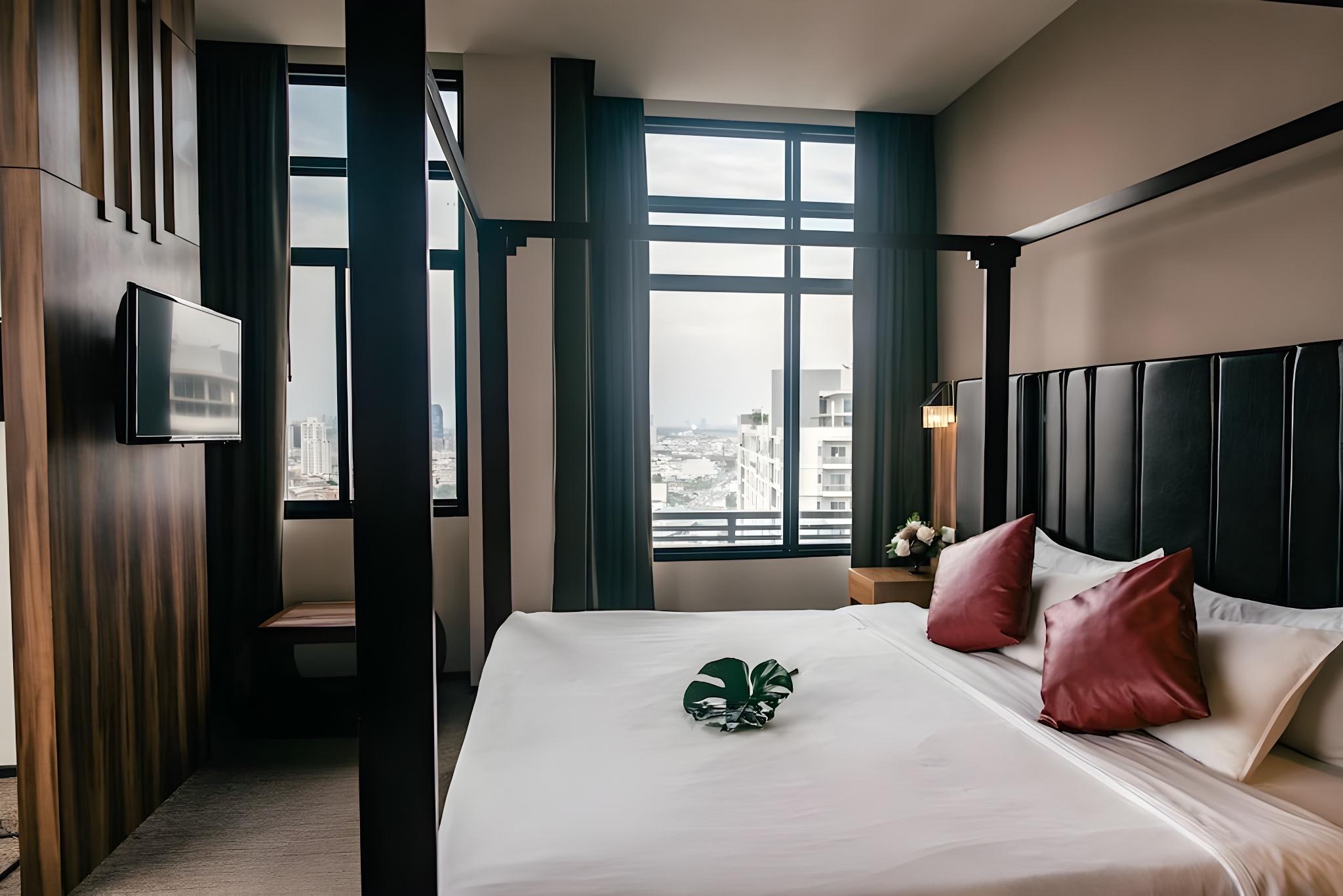 Express, Suite, Single Bed, City View