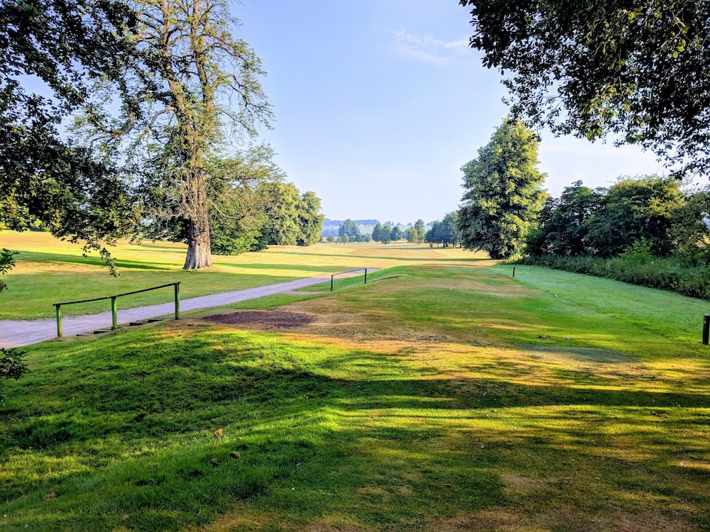 Broome Park Hotel 38/73