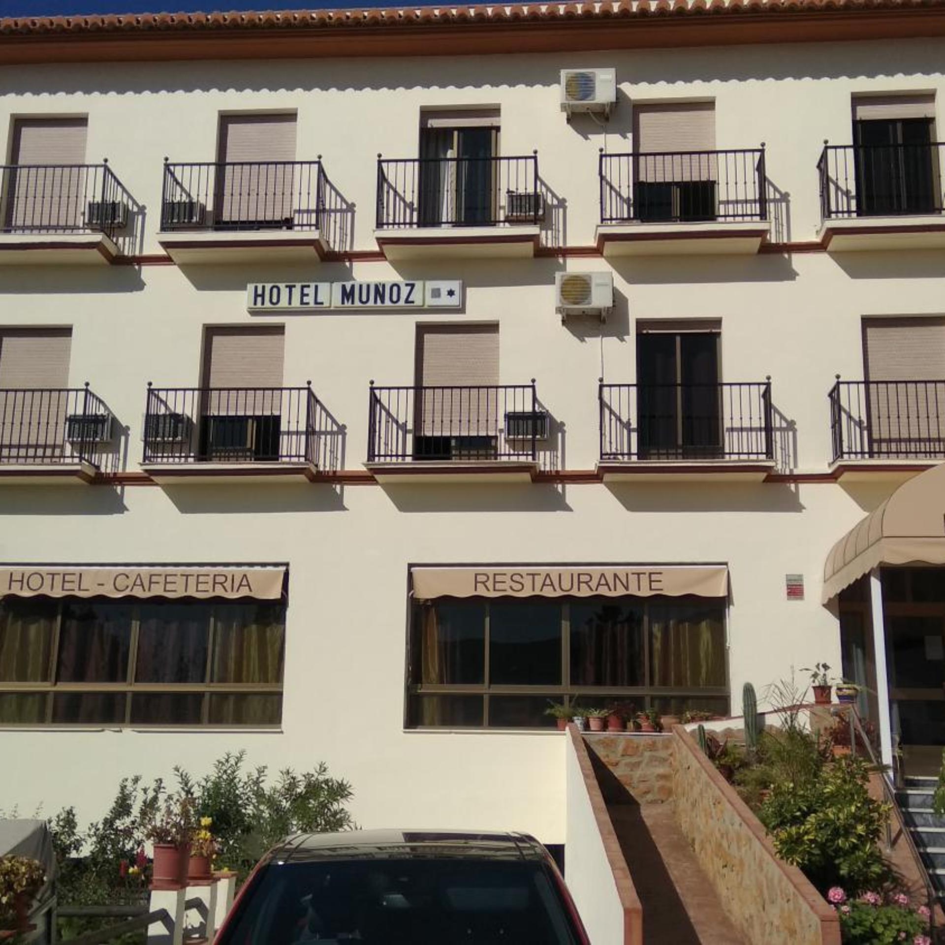 Hotel Restaurante Munoz 3/33