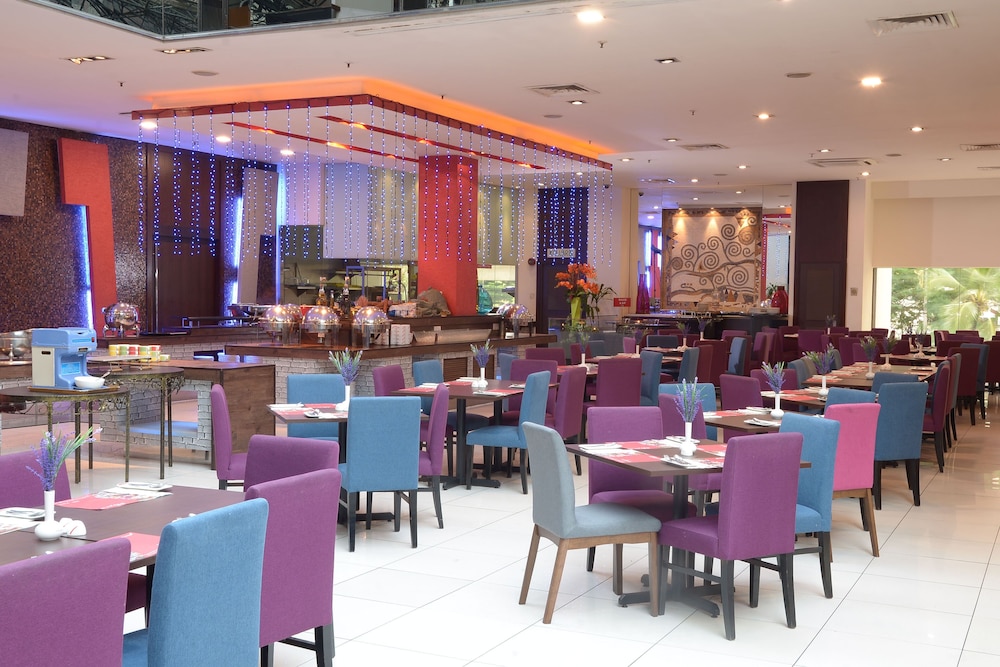 Seri Pacific Hotel Kuala Lumpur 48/61