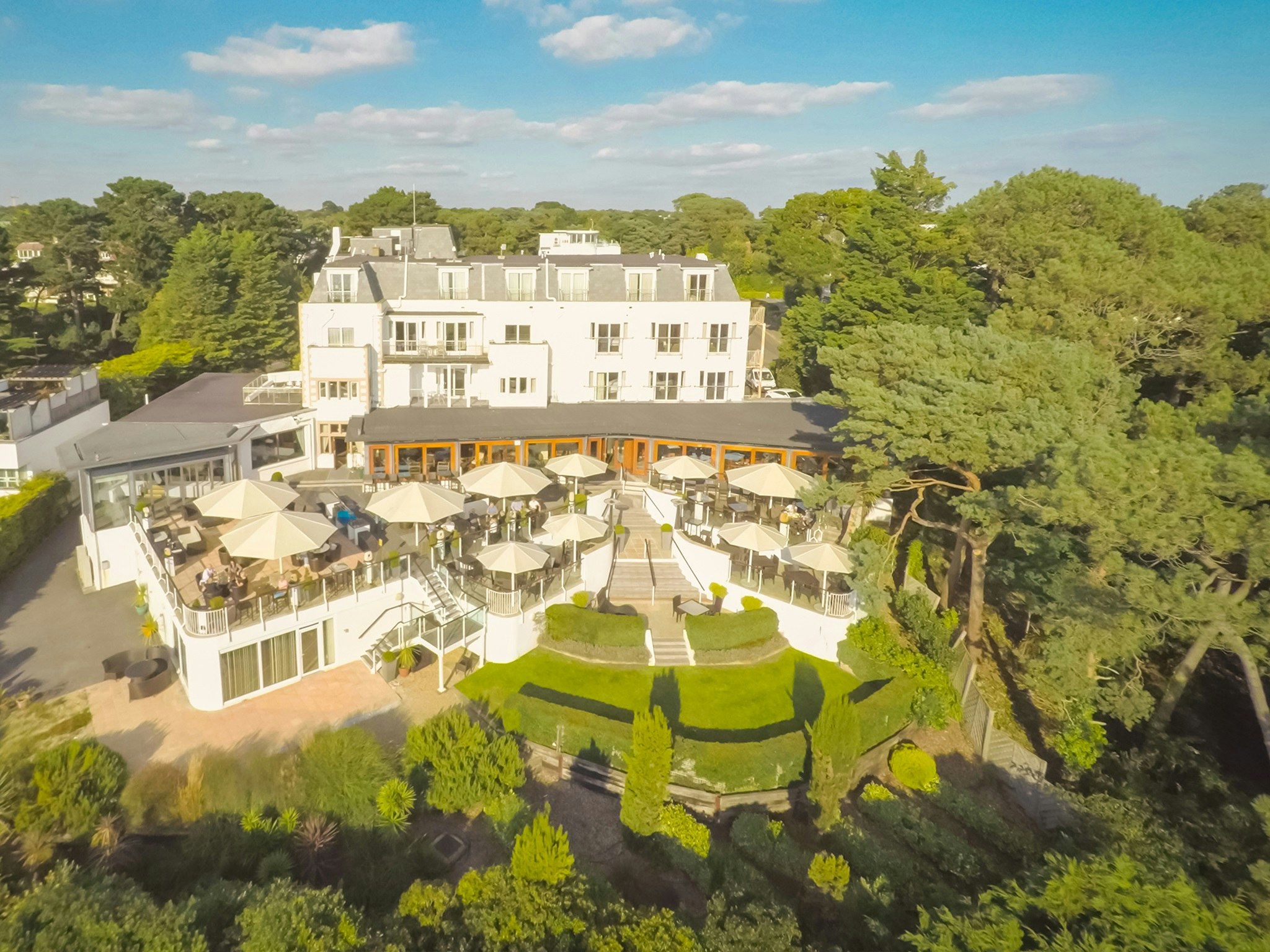 Harbour Heights Hotel 4/50