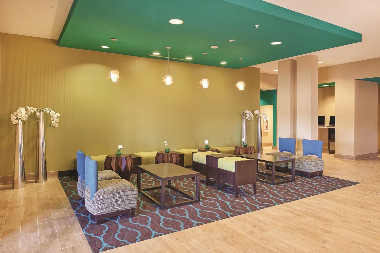 La Quinta Inn And Suites Carlsbad 38/59