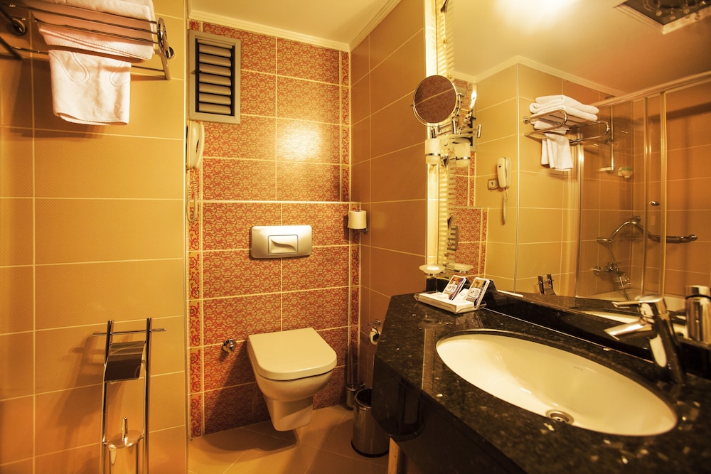 Adana Erten Otel 48/48