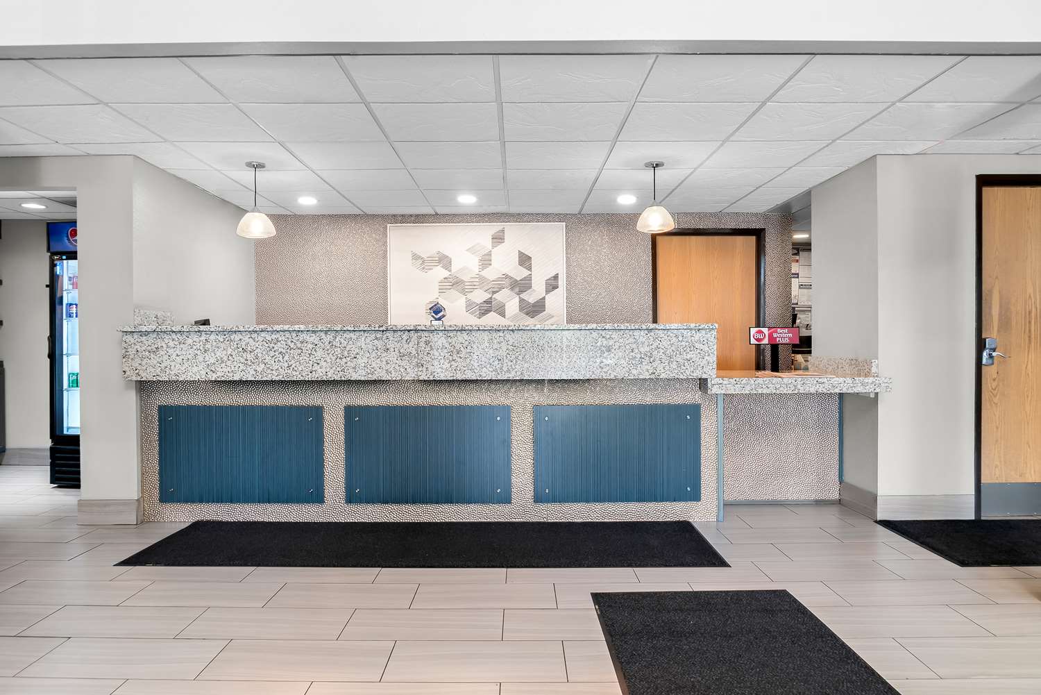Best Western Plus Flint Airport Inn & Suites 7/38
