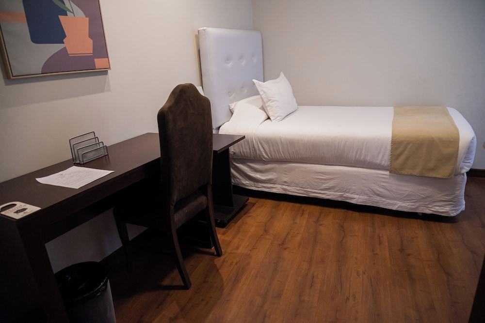 Hotel Boutique Domani 76/94