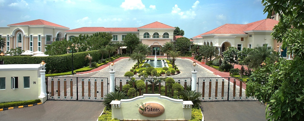 The Palms Town Country Club 6/44