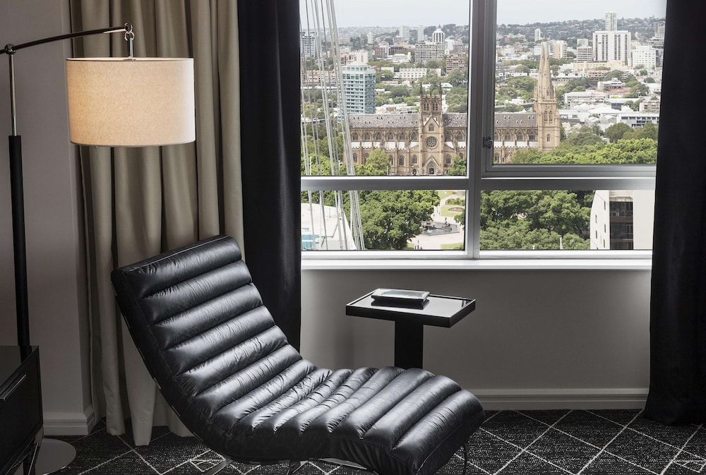 Swissotel Sydney 50/73