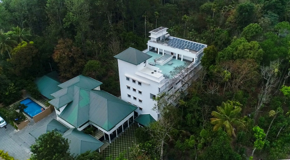 Hotel PepperVine 2/66