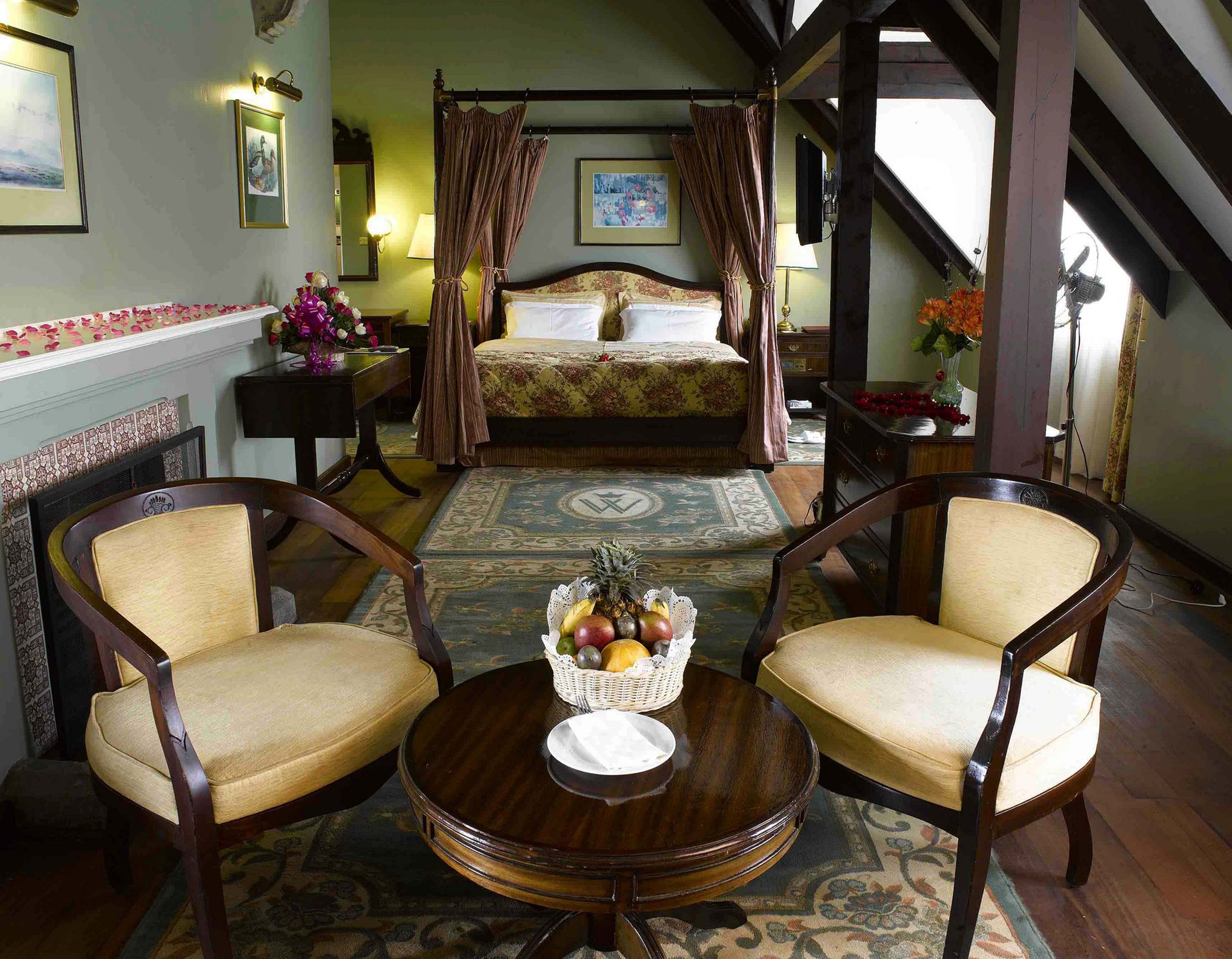 Deluxe, Suite, Single, Windsor Golf Hotel And Country Club 3/3