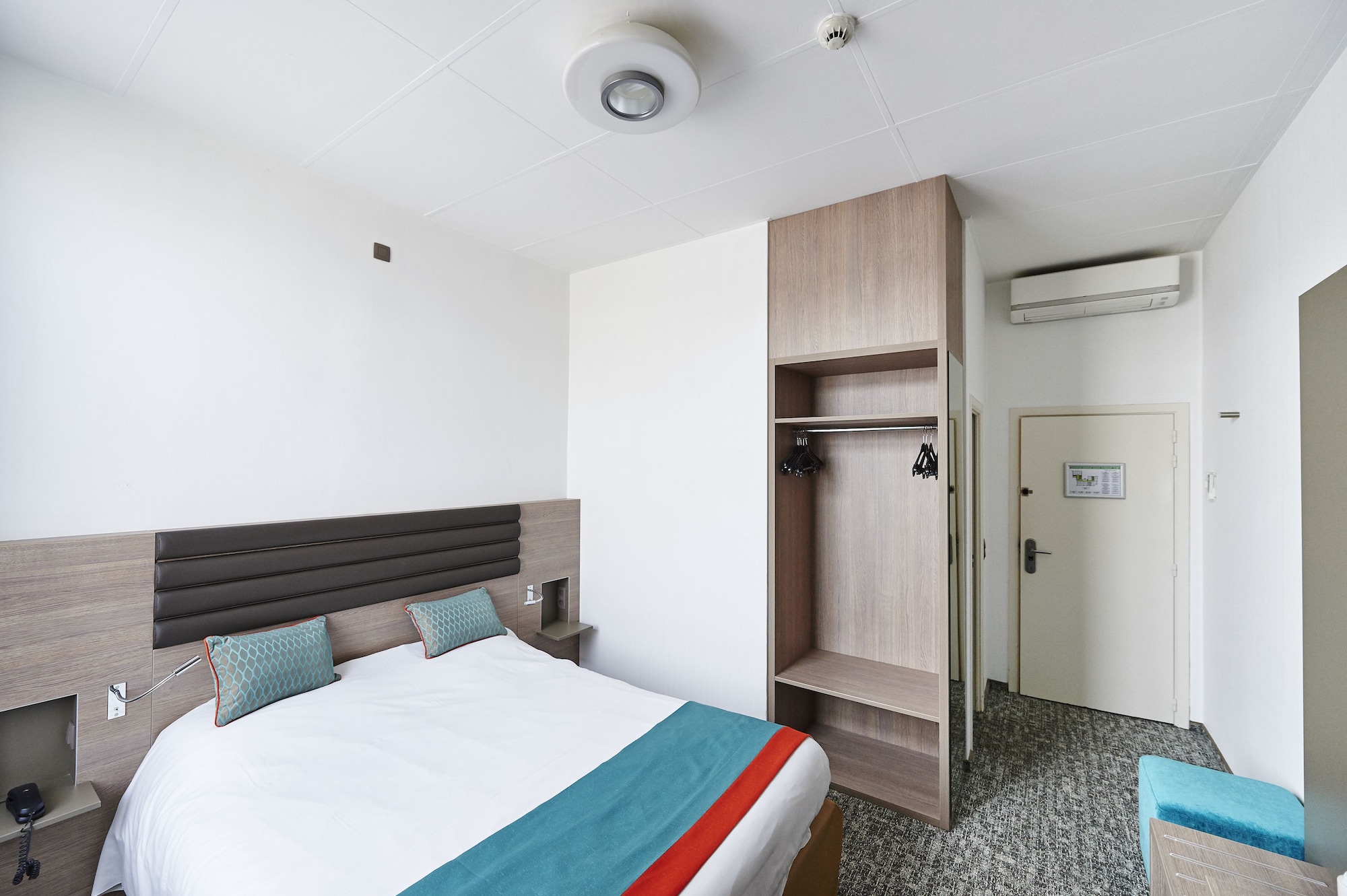 rooms