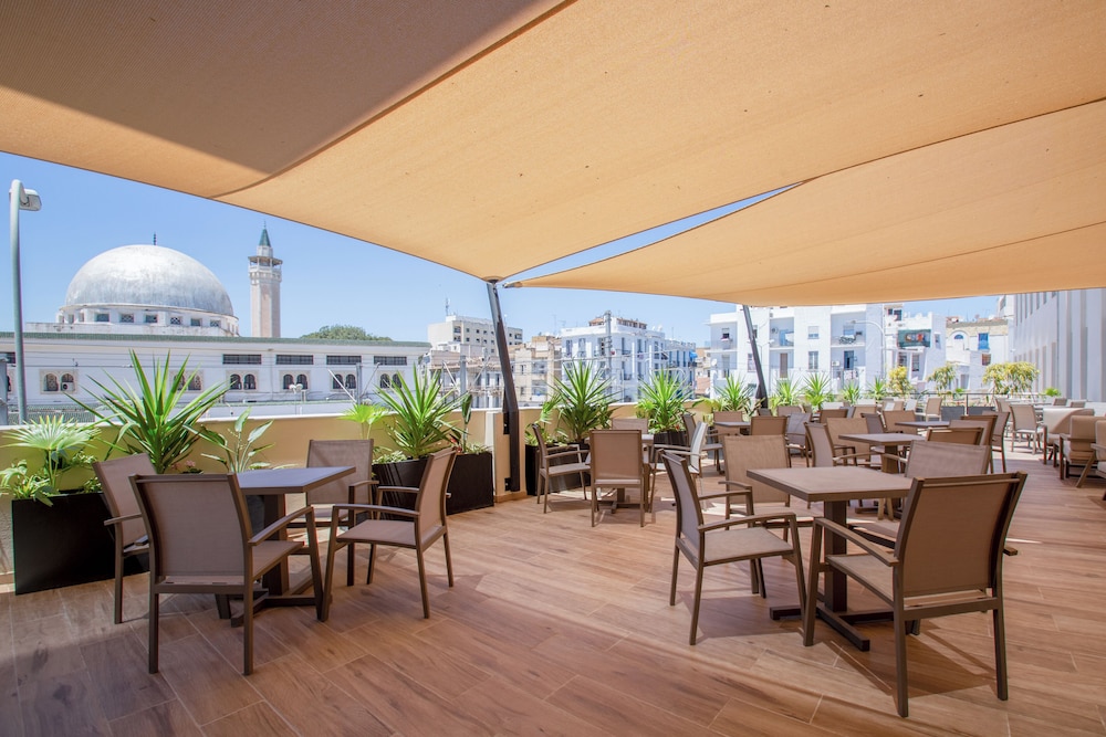 Hotel Kyriad Prestige City Center Tunis 15/23