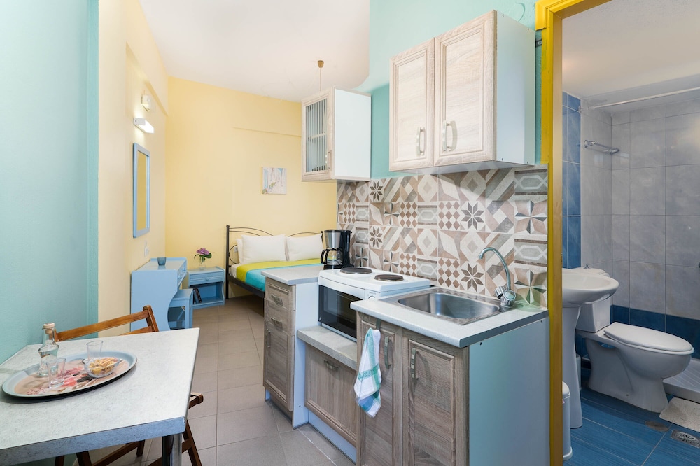 Afroditi Apartments 50/50