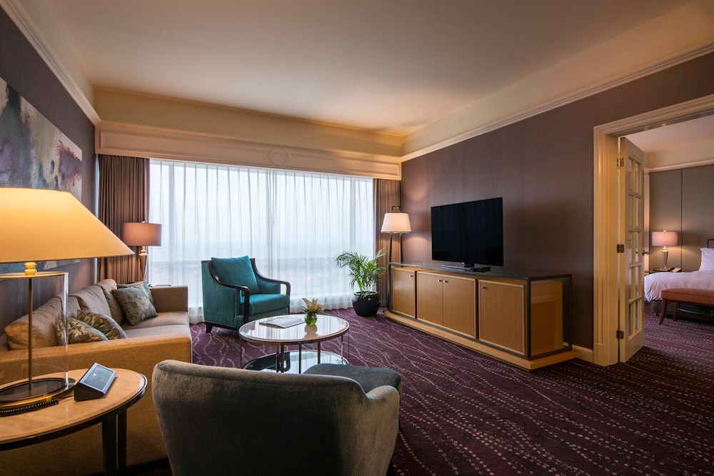 Jw Marriott Surabaya 31/55
