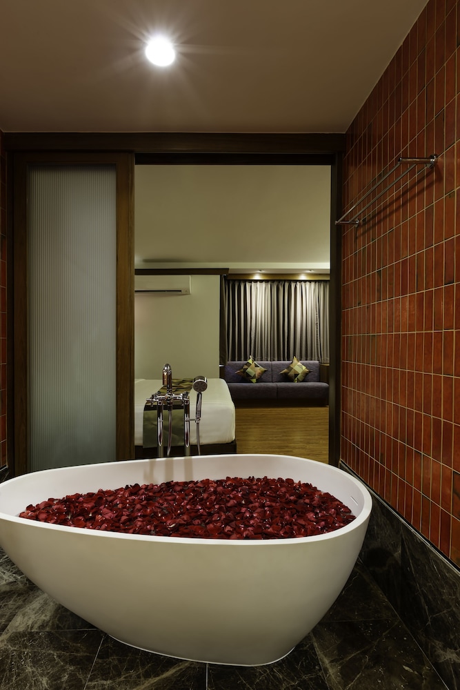 Lavana Hotel Chiangmai 30/32