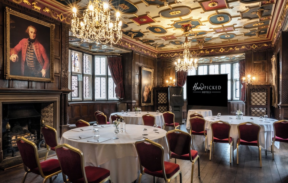 New Hall Hotel Spa 28/50