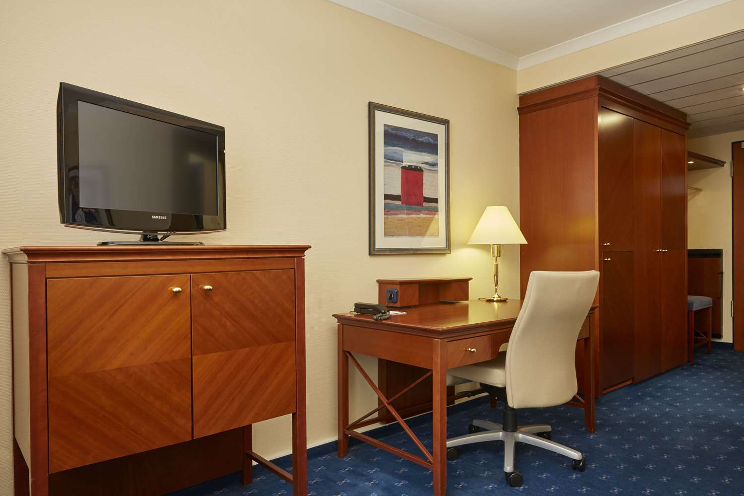 H4 Hotel Kassel 37/43