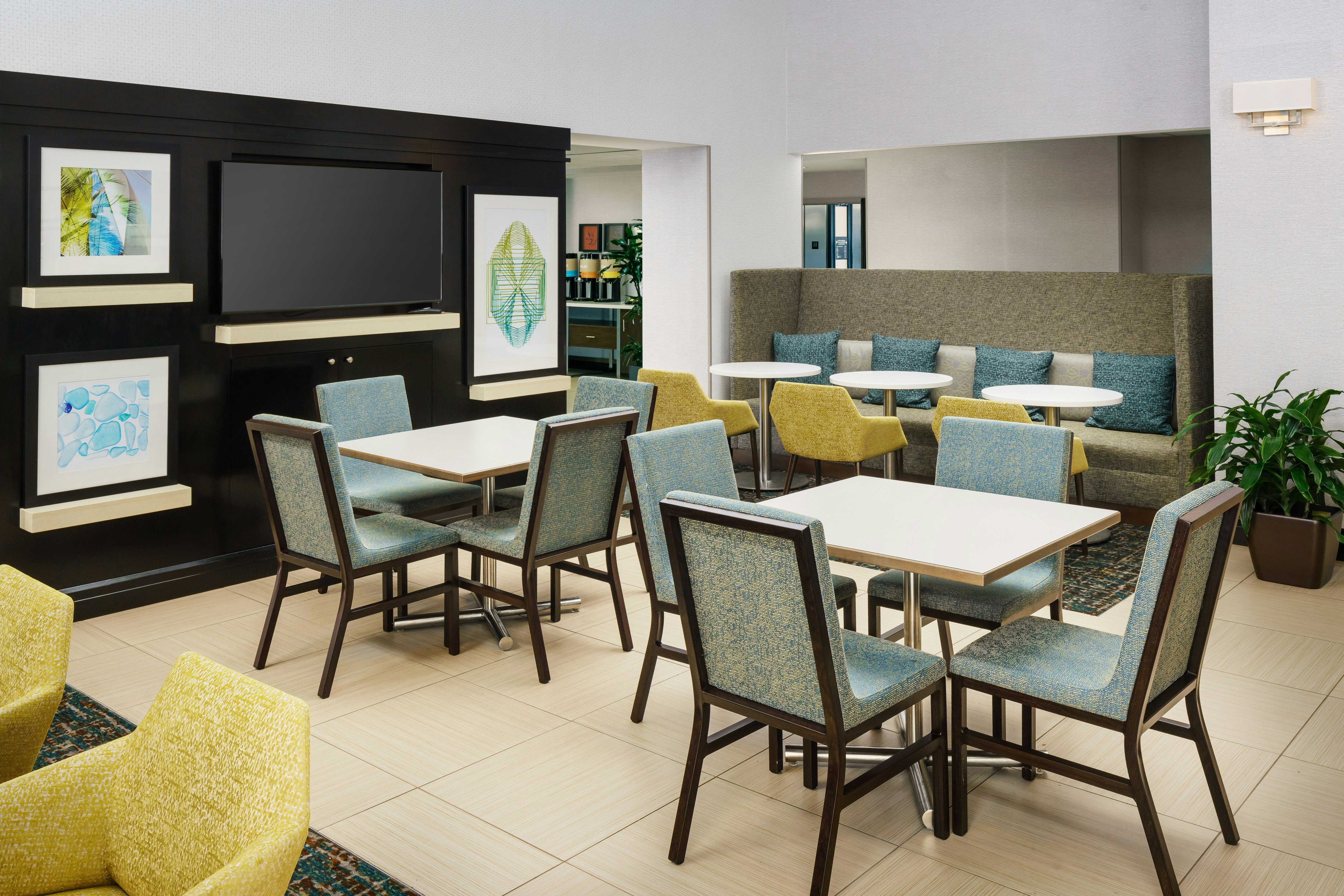 Hampton Inn Suites Ft Lauderdale West Sawgrass Tamarac Fl 38/58