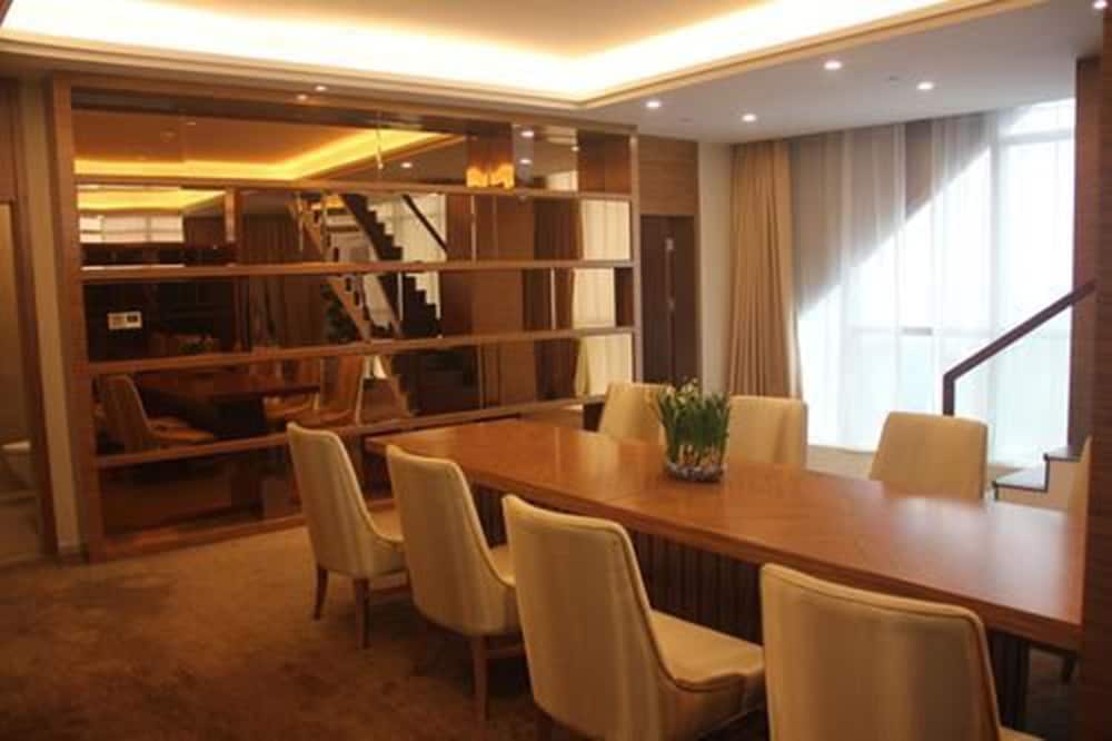 Gems Cube International Hotel Shenzhen 27/31