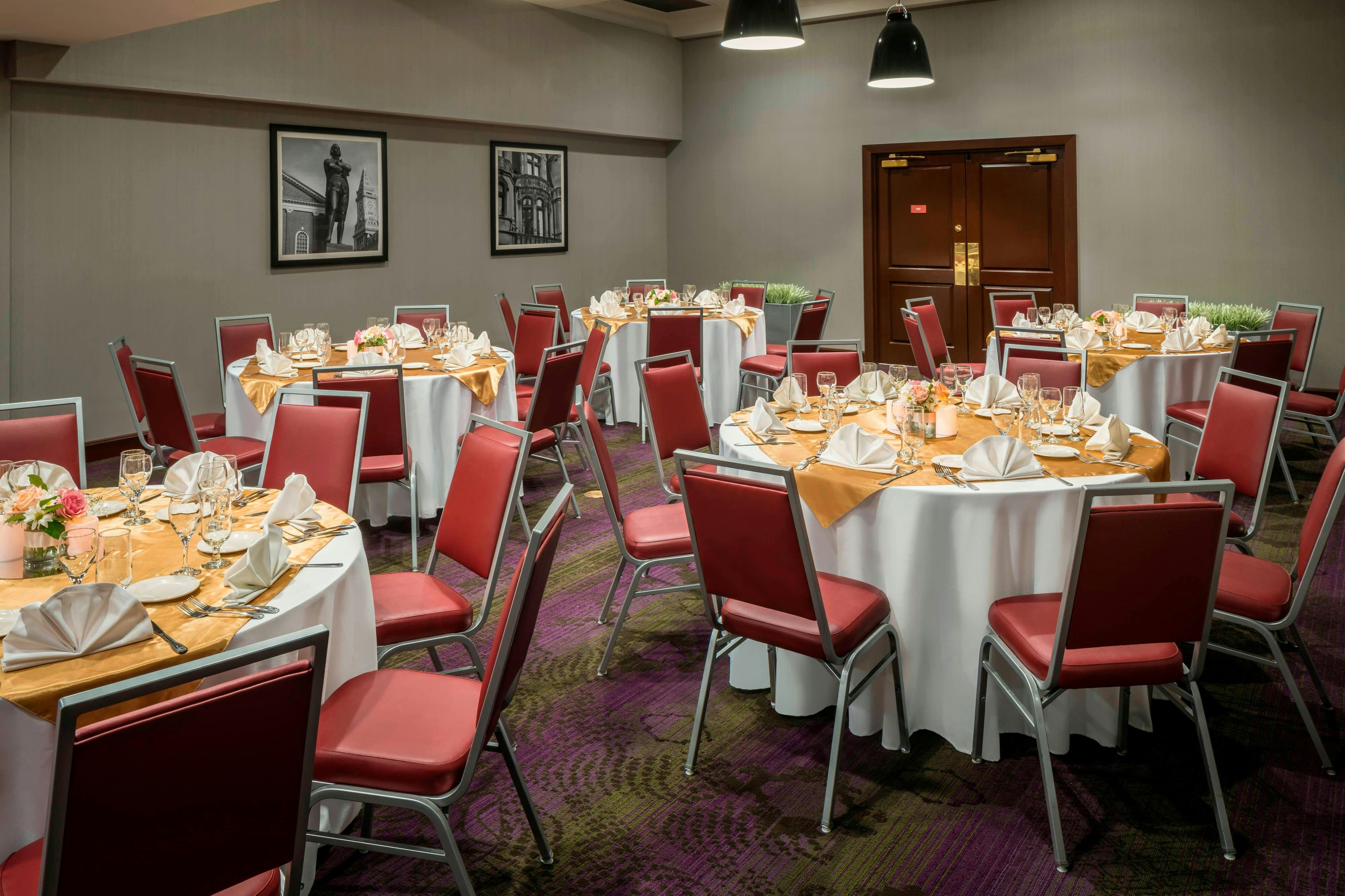 Four Points by Sheraton Boston Logan Airport Revere 11/11