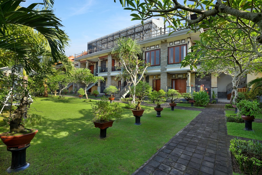 Hotel Arsa Santhi Nusa Penida 43/50