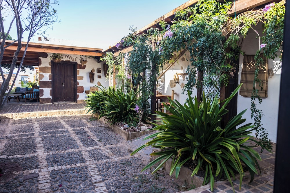 Hotel Rural Rosario Martin 16/20