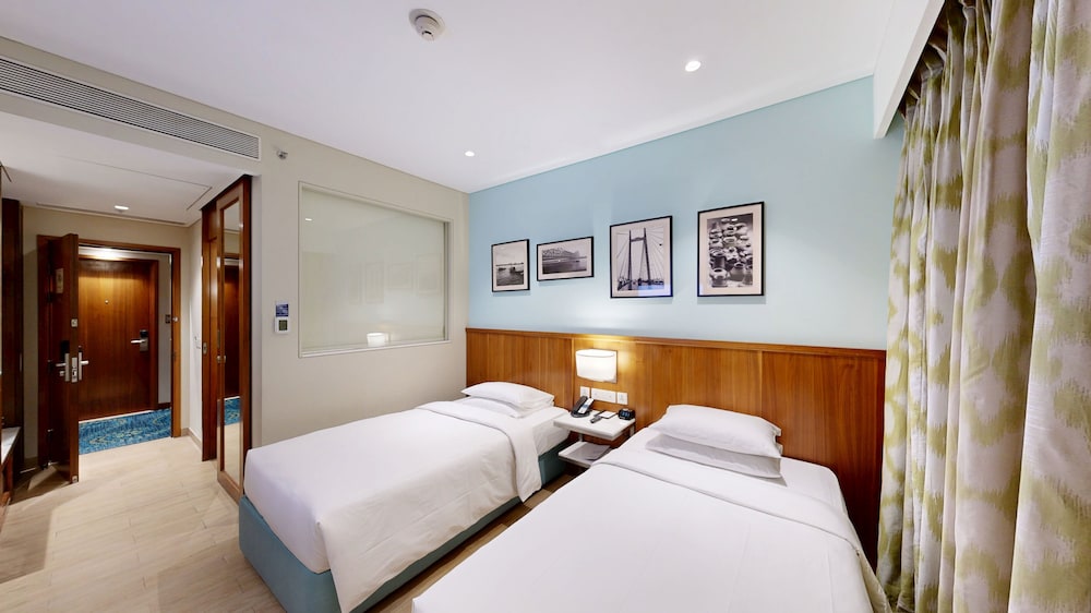Deluxe, Twin Beds, City View, Fairfield by Marriott Kolkata 3/10