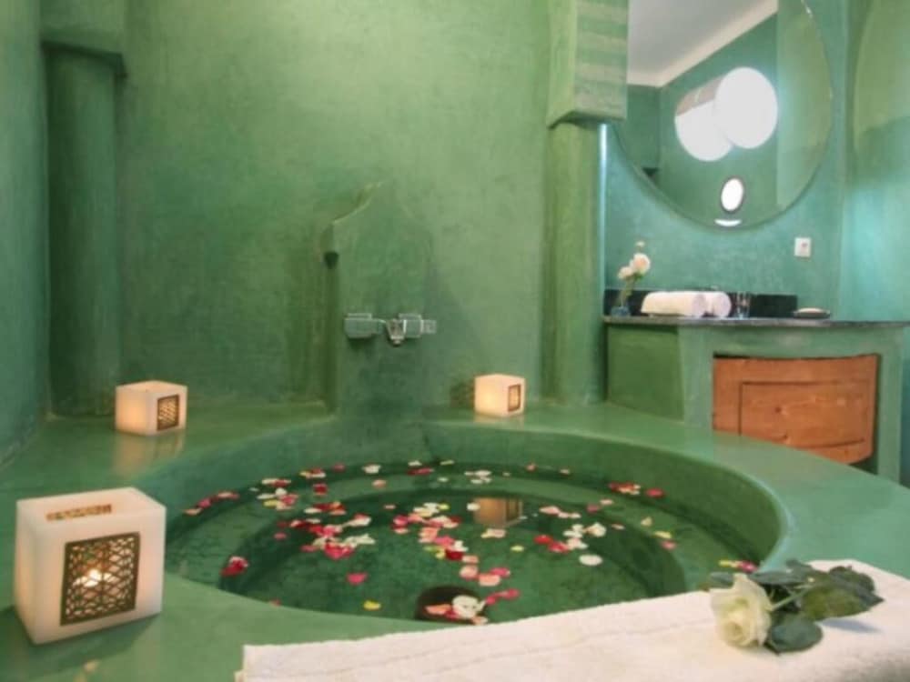 Riad Chalymar 39/39