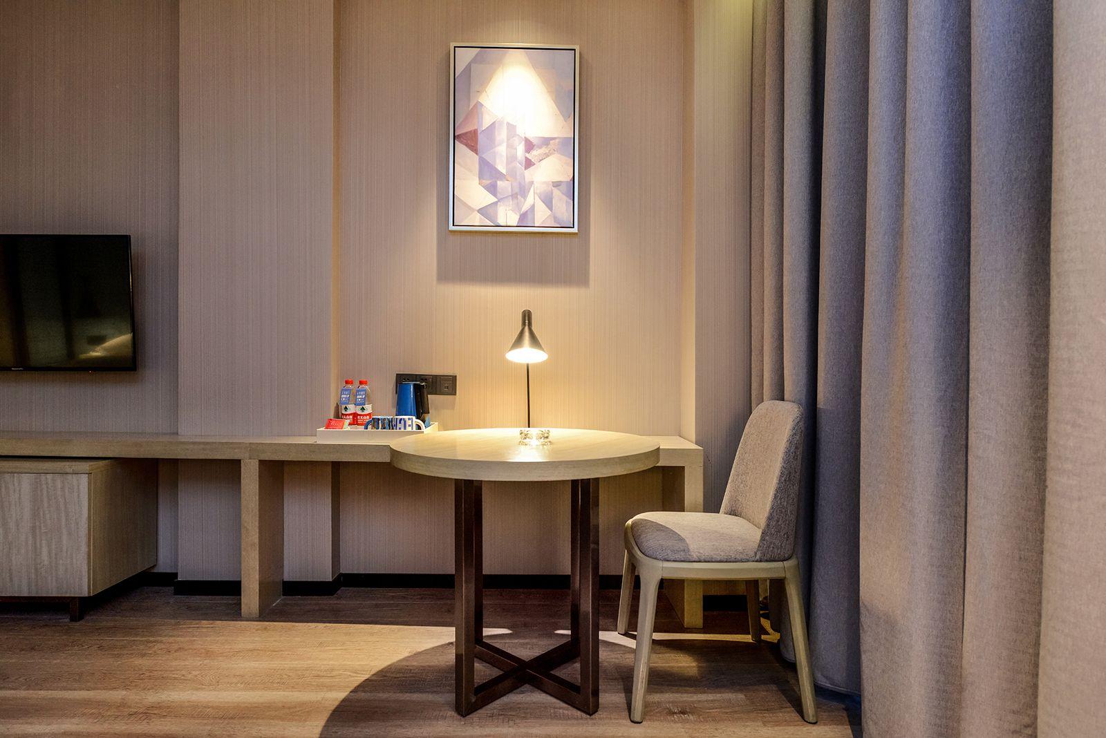 Echarm Hotel (Guizhou Xingyi Jushan Avenue) 29/31