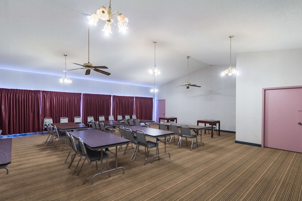 Motel6 Stephenville, TX 41/46