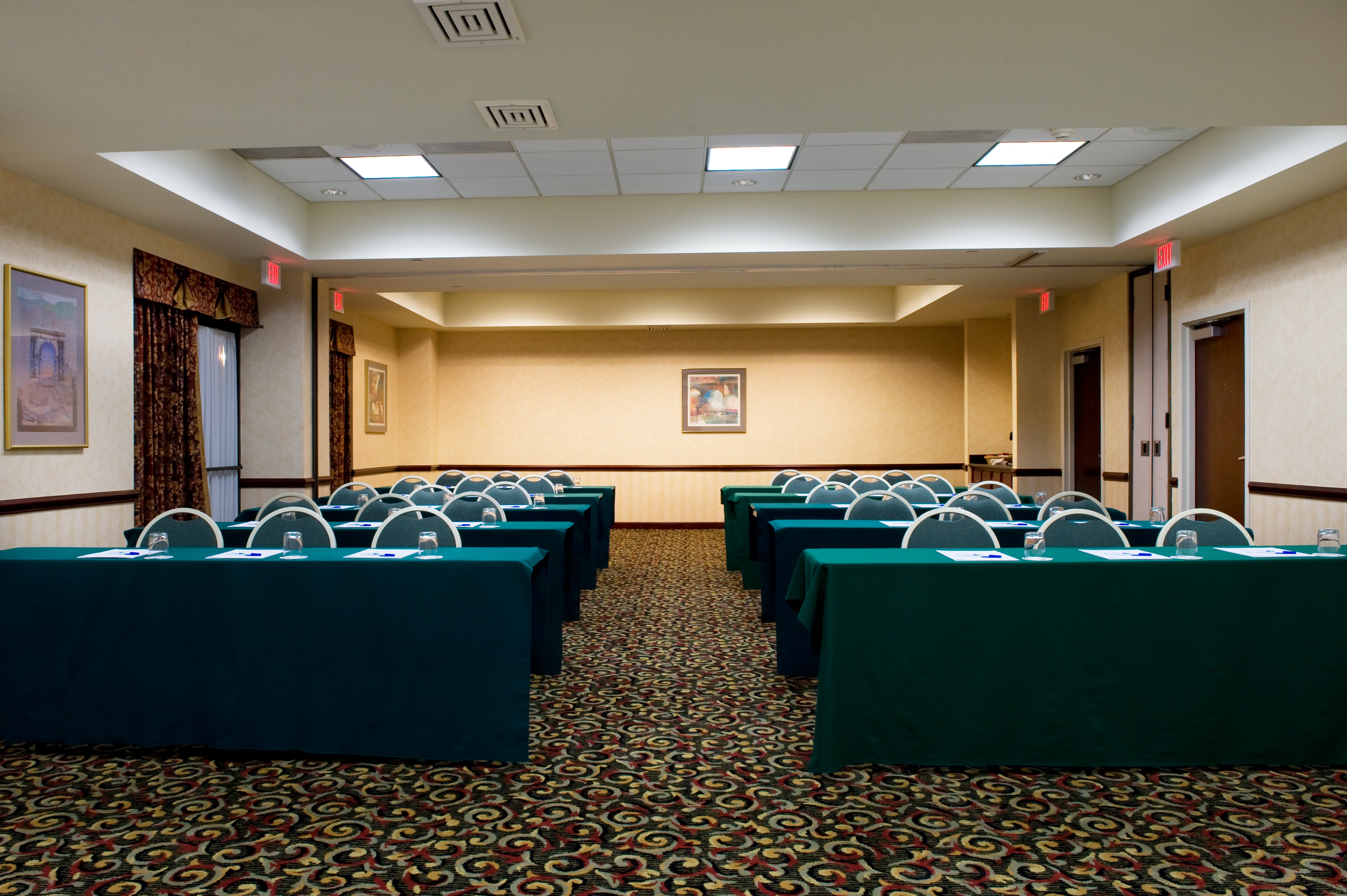 Holiday Inn Express Hotel And Suites Dallas Ft Worth Airport South 27/30