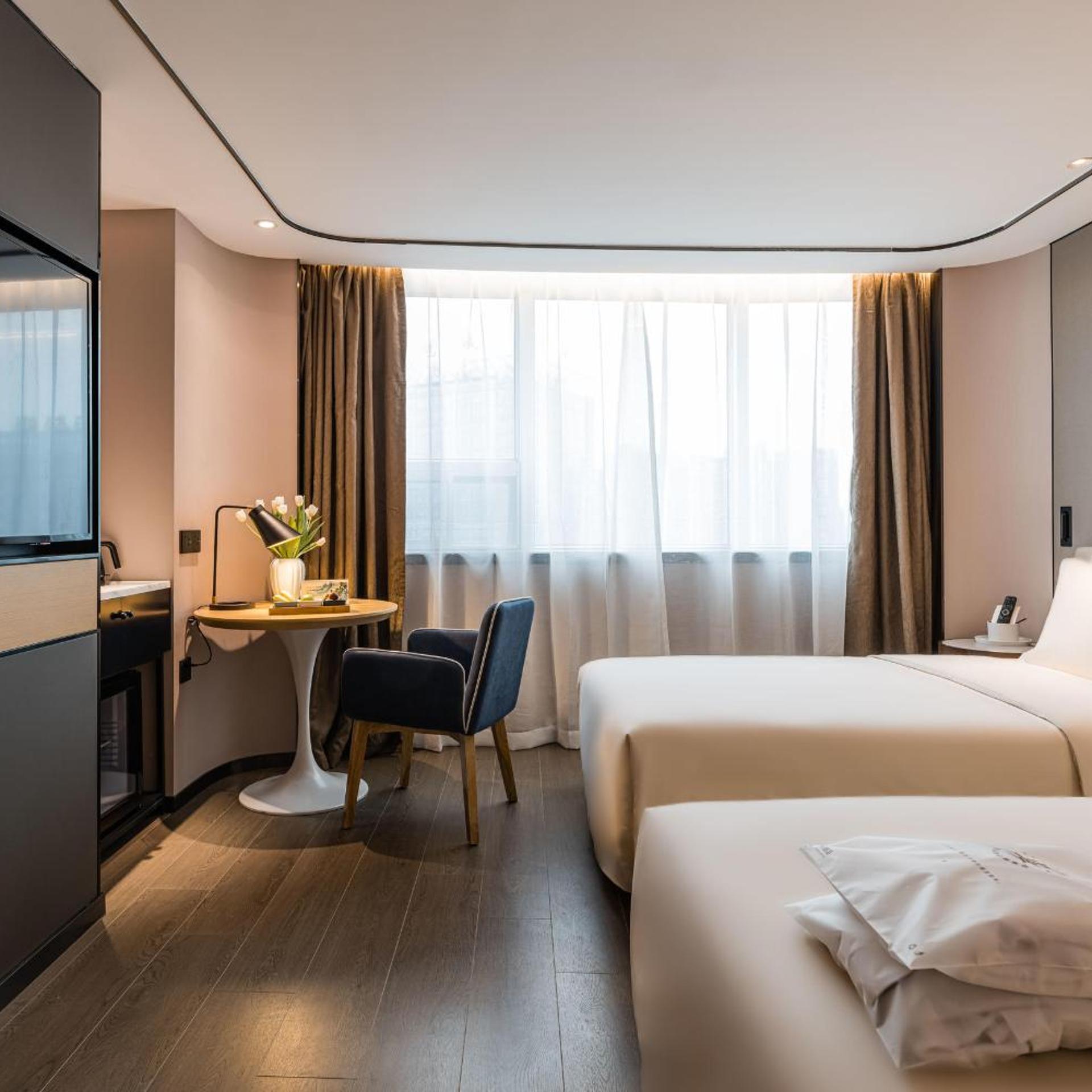 Atour S Hotel Wenshu Yuan Monastery Subway Station Chunxi Road 16/41